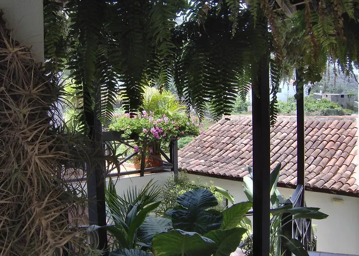 Mit Privatem Balkon Und Meerblick Im Rustikalen Stil *