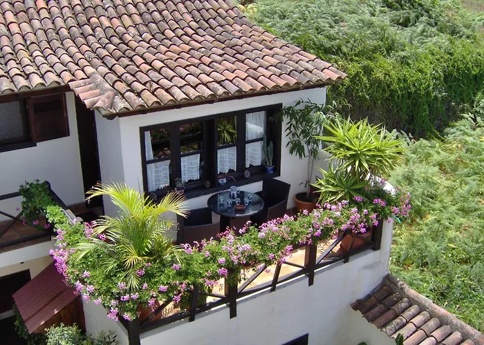 Mit Privatem Balkon Und Meerblick Im Rustikalen Stil *